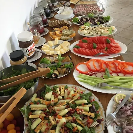 Pod Różą Economy Alojamento de Acomodação e Pequeno-almoço