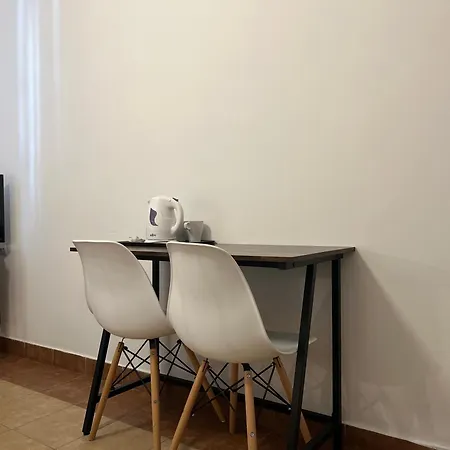 Pod Roza Economy B&B