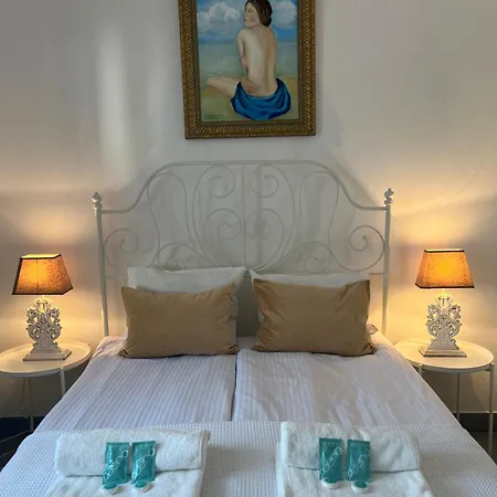 B&B Pod Roza Economy