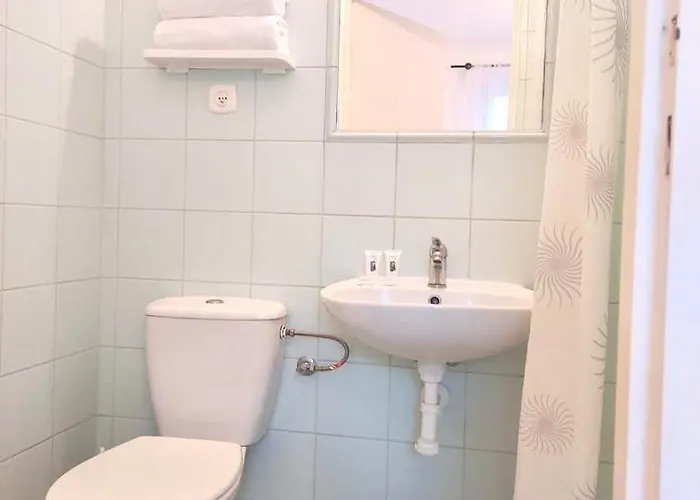 Pod Różą Economy Nocleg ze śniadaniem Łeba